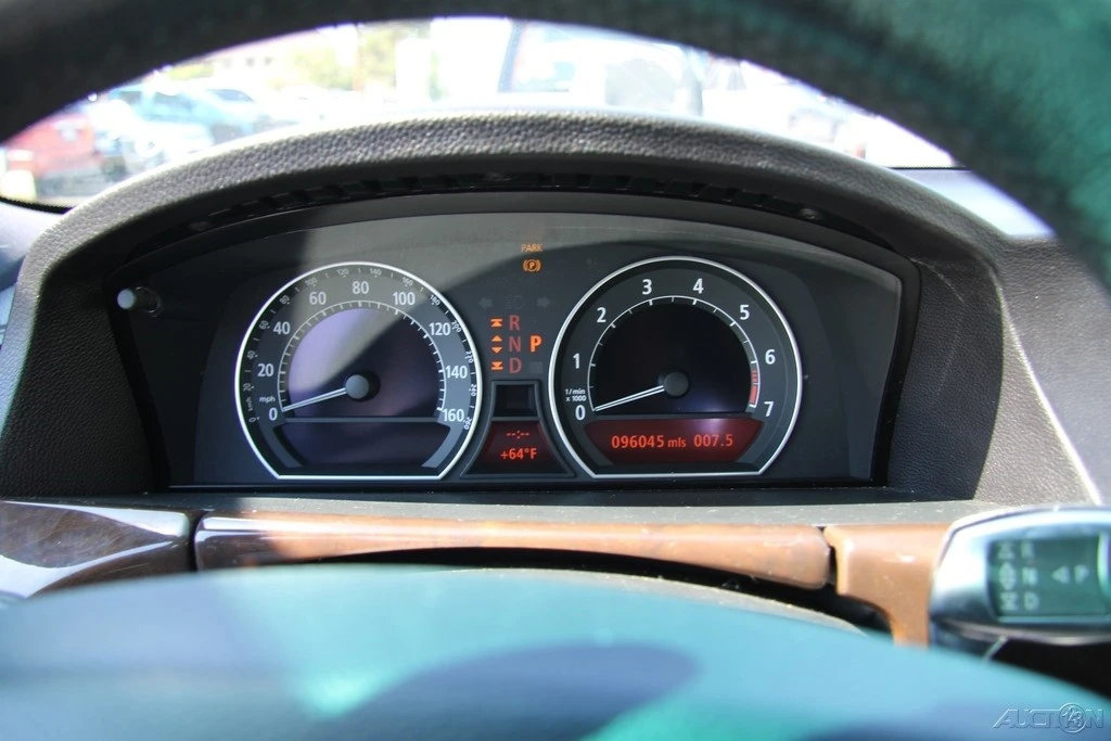 2007 BMW E65/E66 750i & 760i Sedan - Image 18 of 21