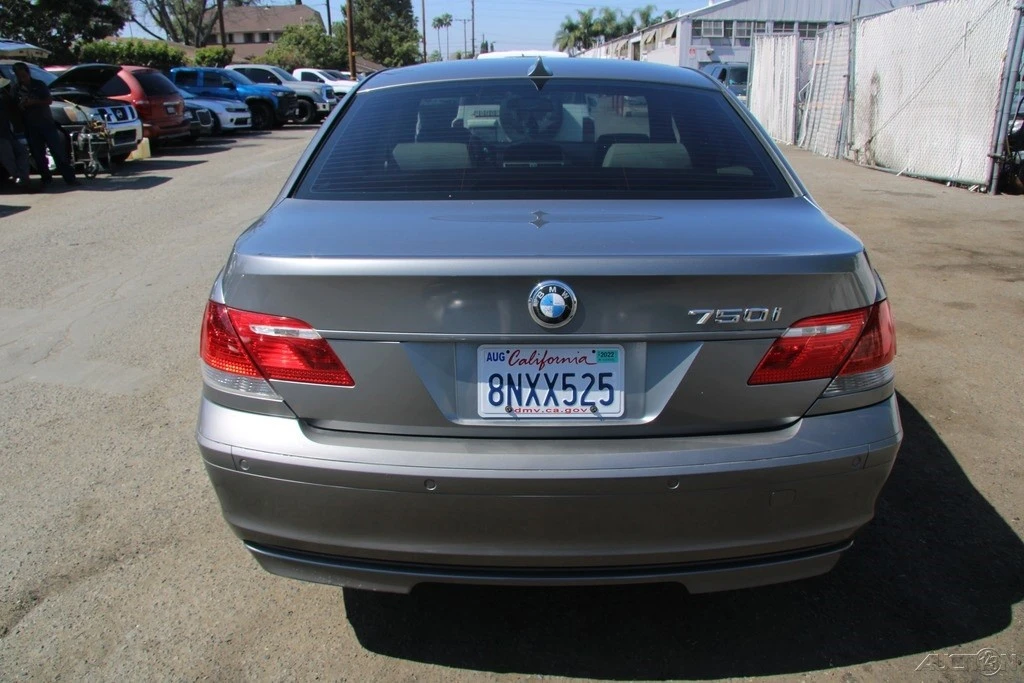 2007 BMW E65/E66 750i & 760i Sedan - Image 6 of 21