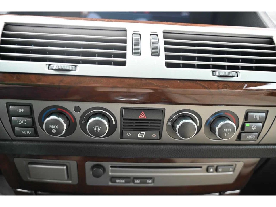2007 BMW E65/E66 7 Series - Image 13 of 19