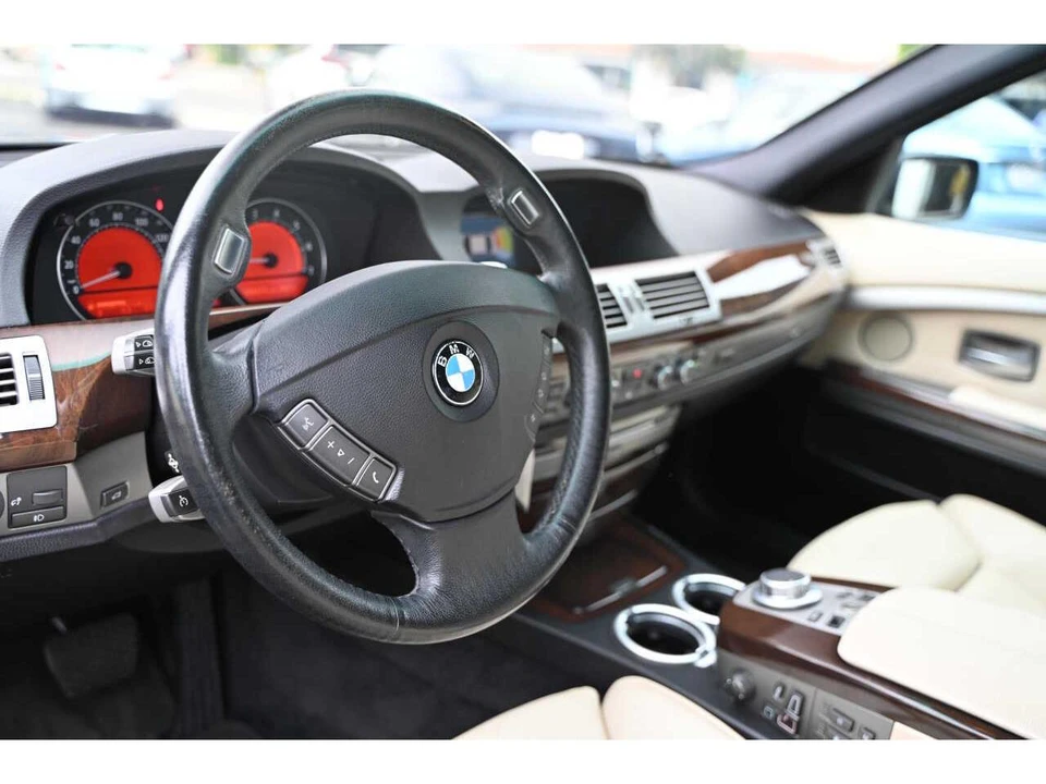 2007 BMW E65/E66 7 Series - Image 11 of 19