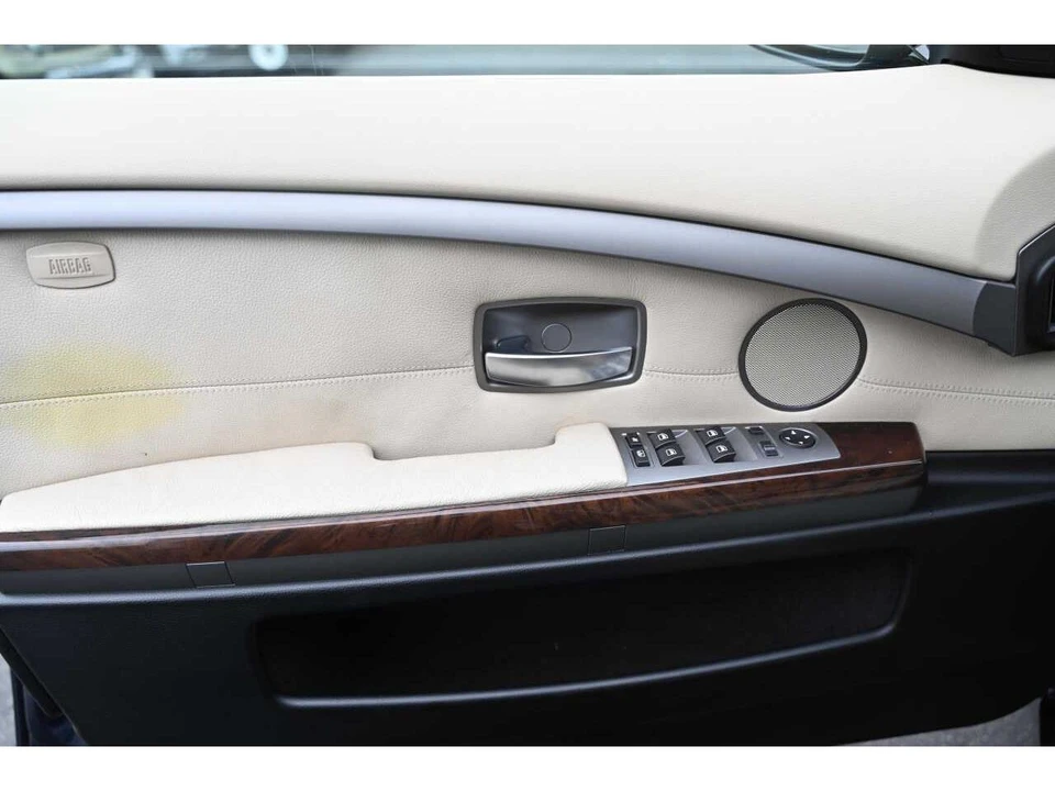 2007 BMW E65/E66 7 Series - Image 16 of 19