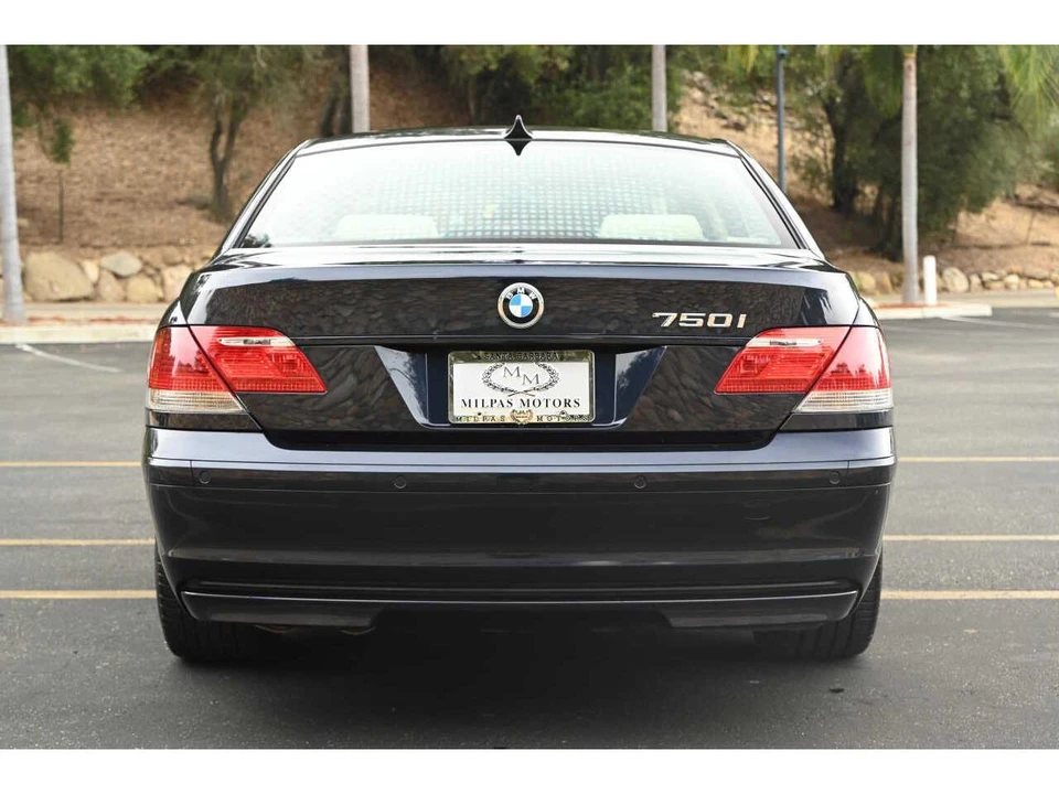 2007 BMW E65/E66 7 Series - Image 4 of 19
