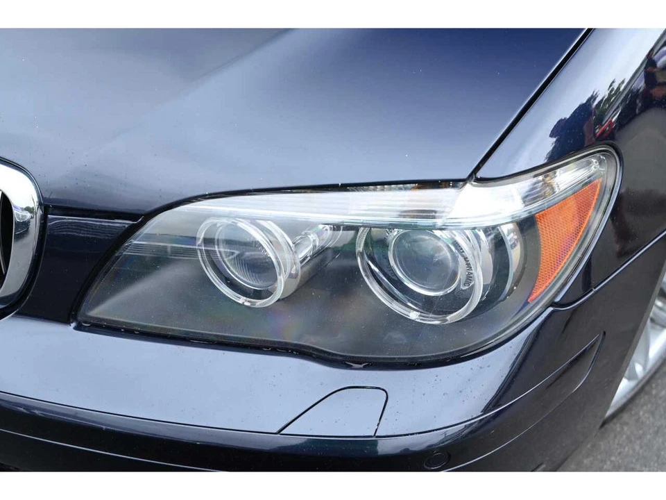 2007 BMW E65/E66 7 Series - Image 8 of 19