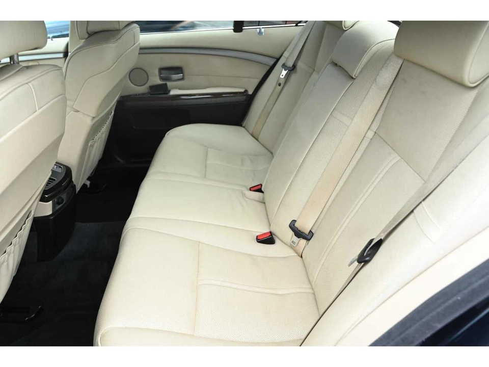 2007 BMW E65/E66 7 Series - Image 18 of 19