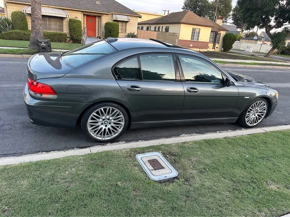 2007 BMW E65/E66 7 Series - Image 2 of 17