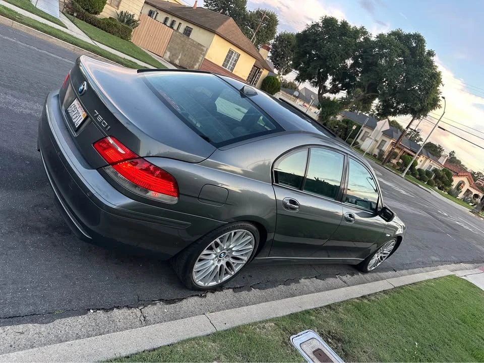 2007 BMW E65/E66 7 Series - Image 7 of 17