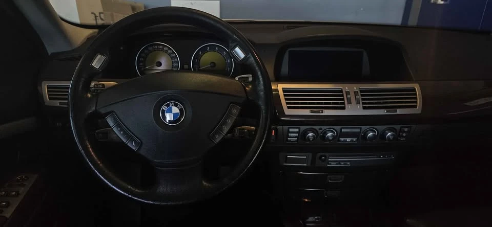 2007 BMW E65/E66 7 Series - Image 10 of 19