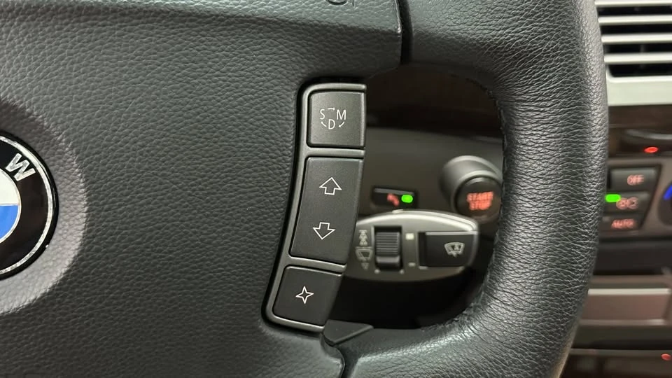 2007 BMW E65/E66 7 Series - Image 17 of 20