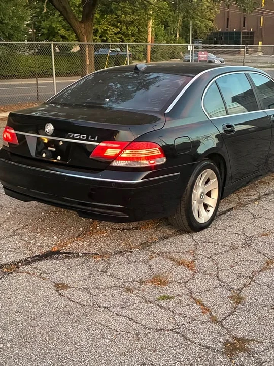 2007 BMW E65/E66 750i & 760i Sedan - Image 4 of 13