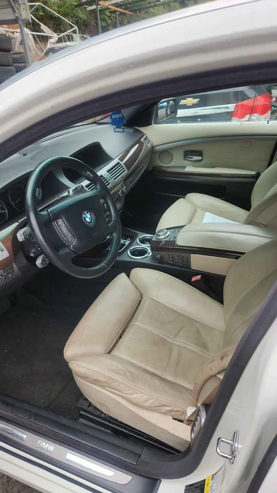 2007 BMW E65/E66 750i & 760i Sedan - Image 6 of 7