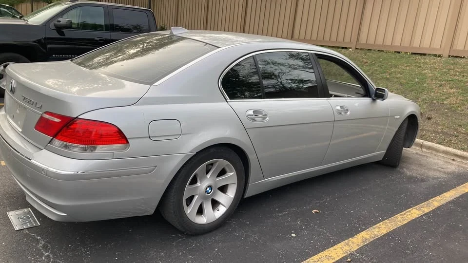 2007 BMW E65/E66 750i & 760i Sedan - Image 3 of 9