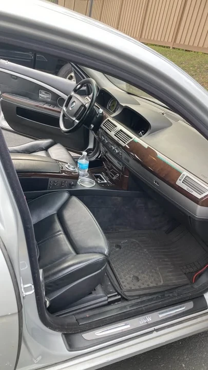 2007 BMW E65/E66 750i & 760i Sedan - Image 7 of 9