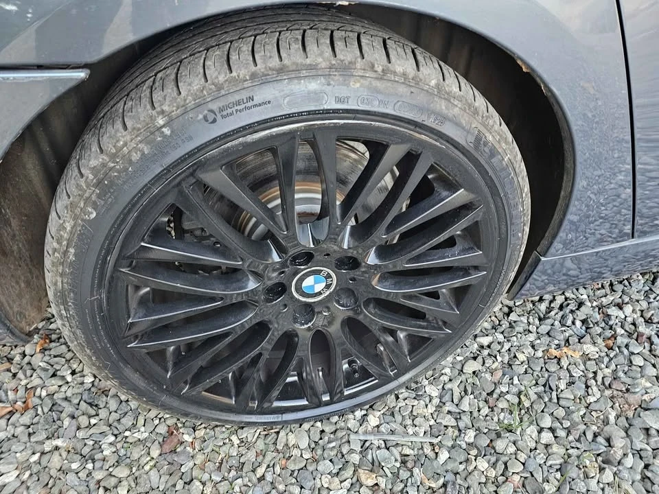 2007 BMW E65/E66 750i & 760i Sedan - Image 3 of 7