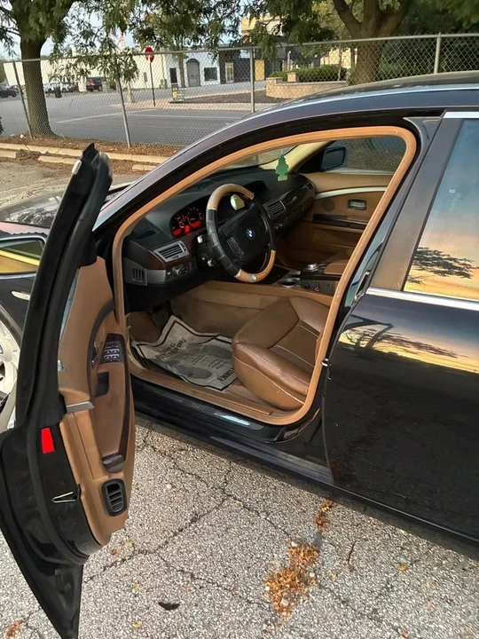 2007 BMW E65/E66 750i & 760i Sedan - Image 9 of 13