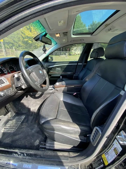 2007 BMW E65/E66 750i & 760i Sedan - Image 8 of 9