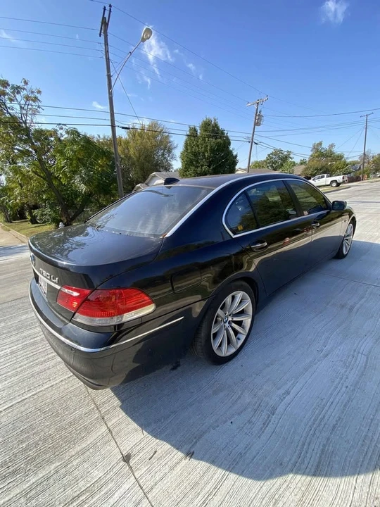 2007 BMW E65/E66 750i & 760i Sedan - Image 2 of 9