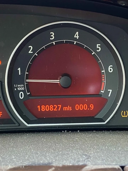 2007 BMW E65/E66 750i & 760i Sedan - Image 7 of 9