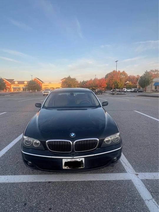 2007 BMW E65/E66 750i & 760i Sedan - Image 4 of 5