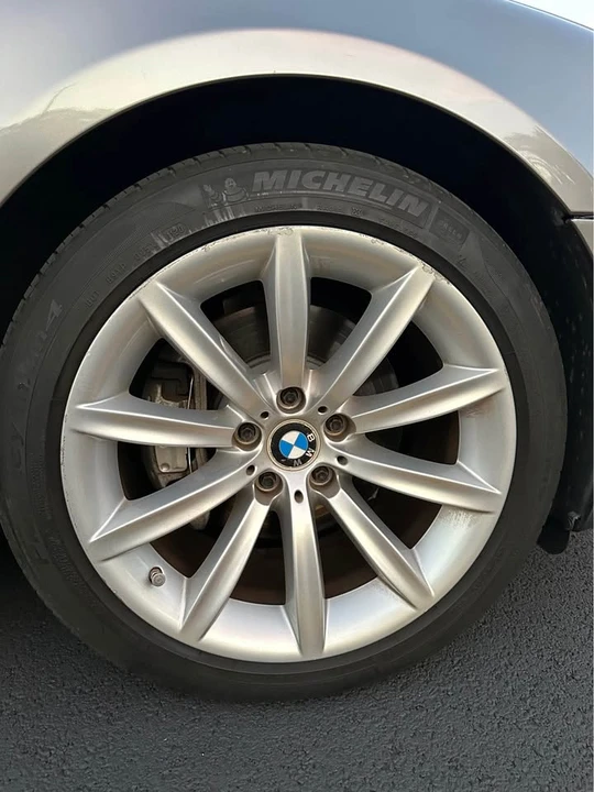 2007 BMW E65/E66 750i & 760i Sedan - Image 14 of 17