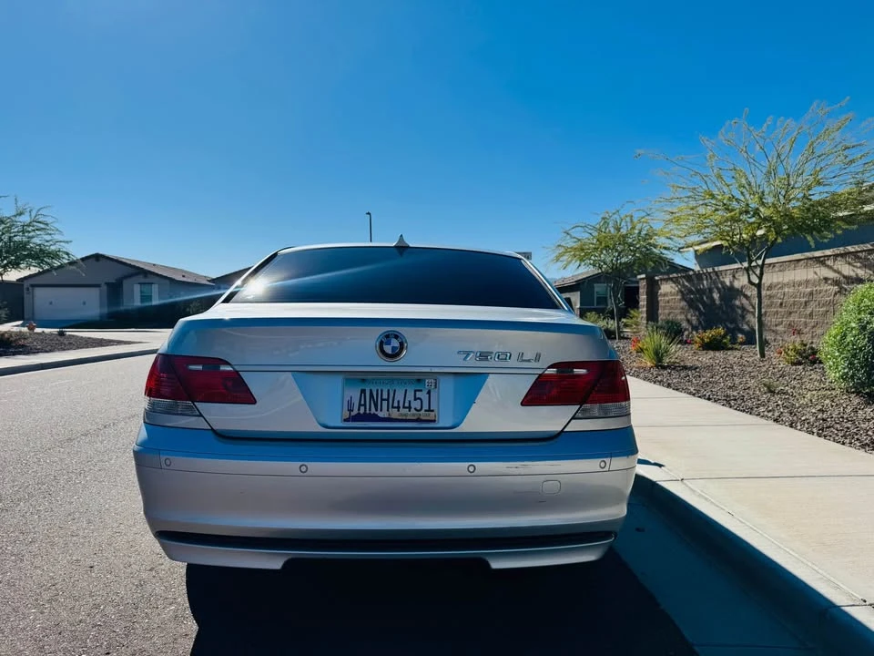 2007 BMW E65/E66 750i & 760i Sedan - Image 4 of 19