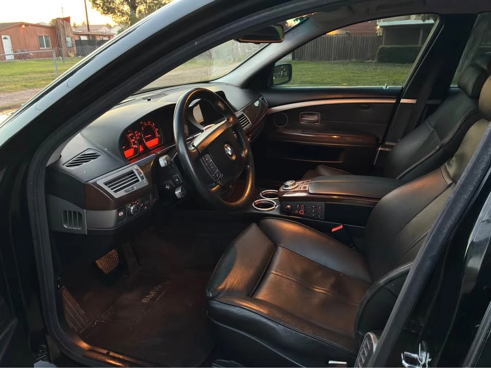 2007 BMW E65/E66 750i & 760i Sedan - Image 11 of 12