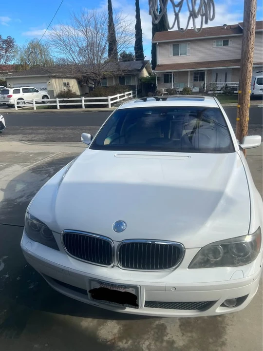 2007 BMW E65/E66 750i & 760i Sedan - Image 3 of 7