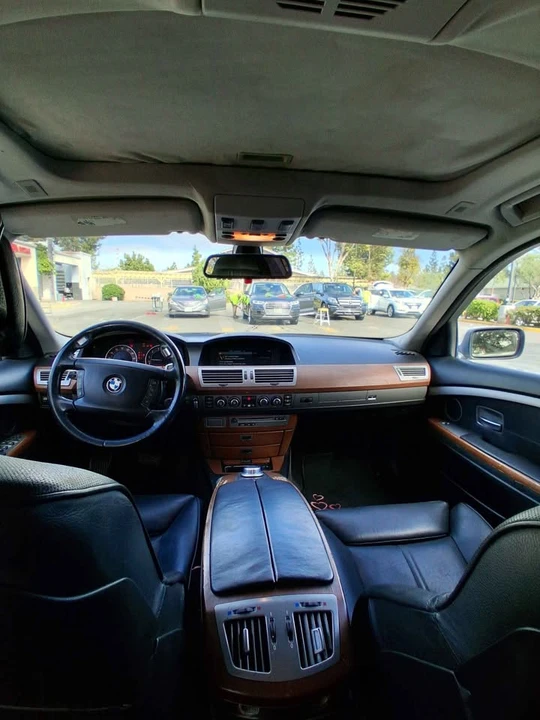 2007 BMW E65/E66 750i & 760i Sedan - Image 4 of 6