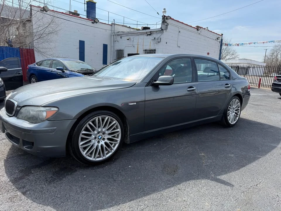 2007 BMW E65/E66 750i & 760i Sedan - Image 2 of 8