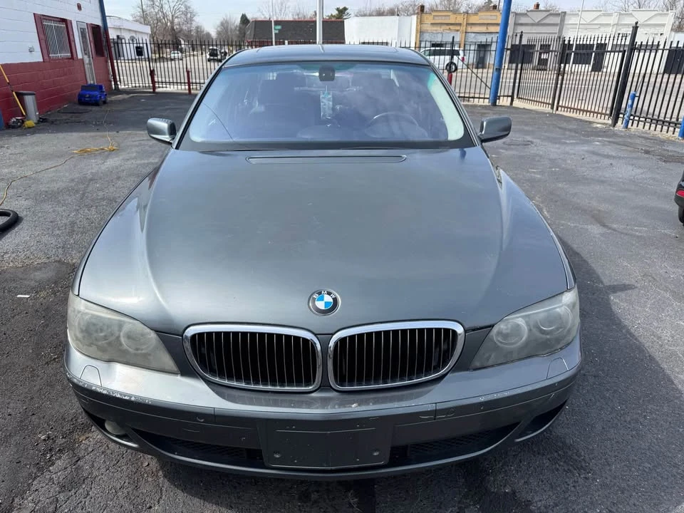2007 BMW E65/E66 750i & 760i Sedan - Image 3 of 8