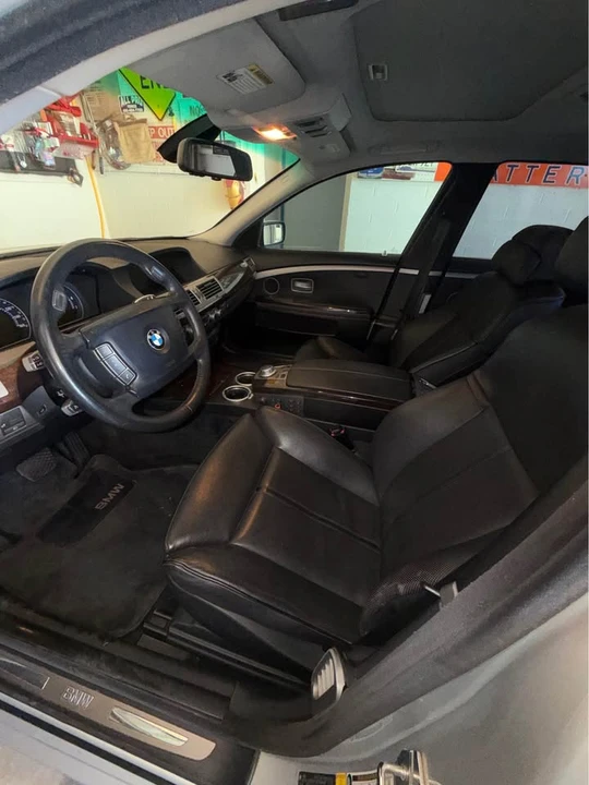 2007 BMW E65/E66 750i & 760i Sedan - Image 3 of 11