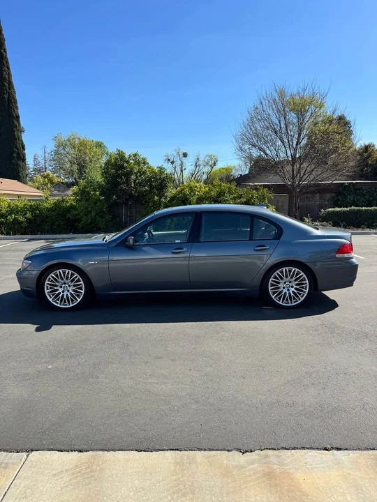 2007 BMW E65/E66 750i & 760i Sedan - Image 4 of 17