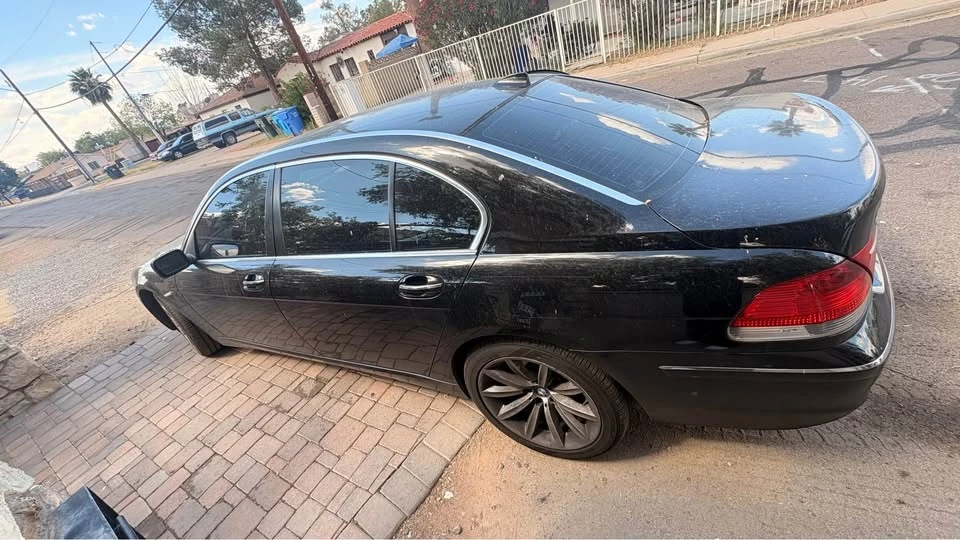2007 BMW E65/E66 750i & 760i Sedan - Image 3 of 5