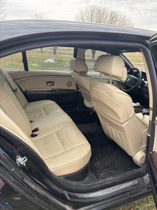 2007 BMW E65/E66 750i & 760i Sedan - Image 8 of 12