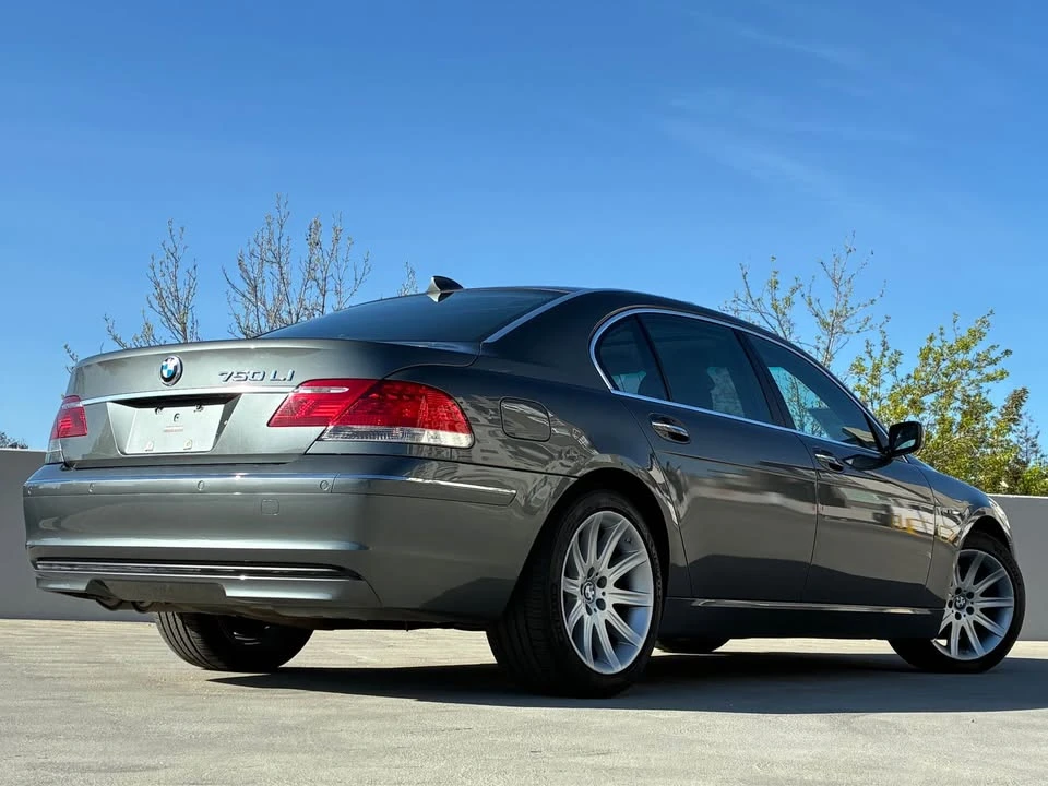 2007 BMW E65/E66 750i & 760i Sedan - Image 5 of 20