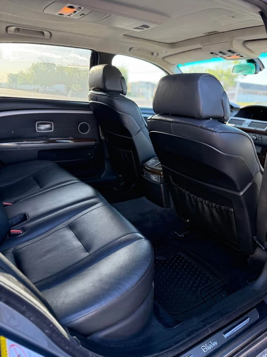 2007 BMW E65/E66 750i & 760i Sedan - Image 14 of 19