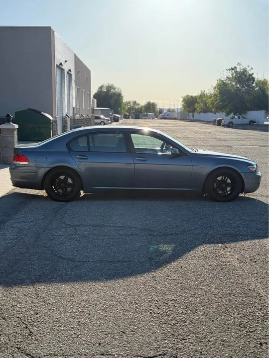 2007 BMW E65/E66 750i & 760i Sedan - Image 2 of 19