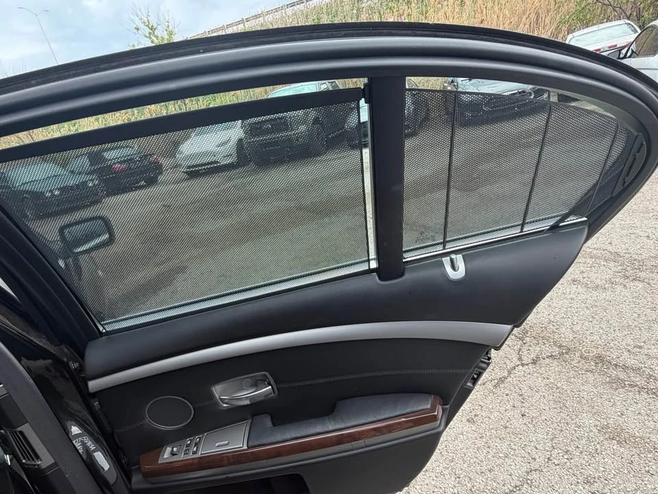 2007 BMW E65/E66 750i & 760i Sedan - Image 10 of 19