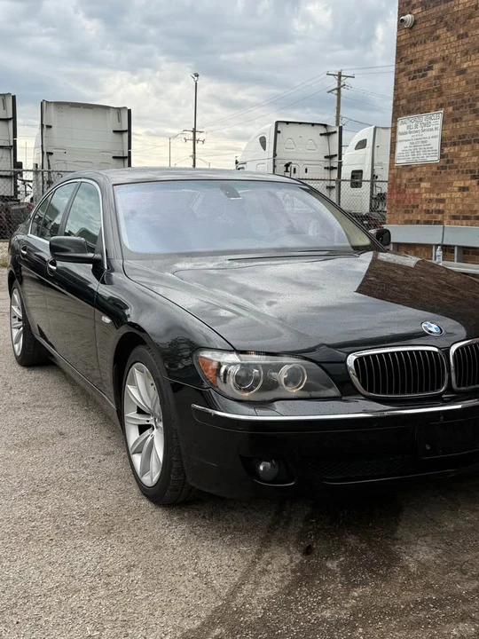 2007 BMW E65/E66 750i & 760i Sedan - Image 2 of 19