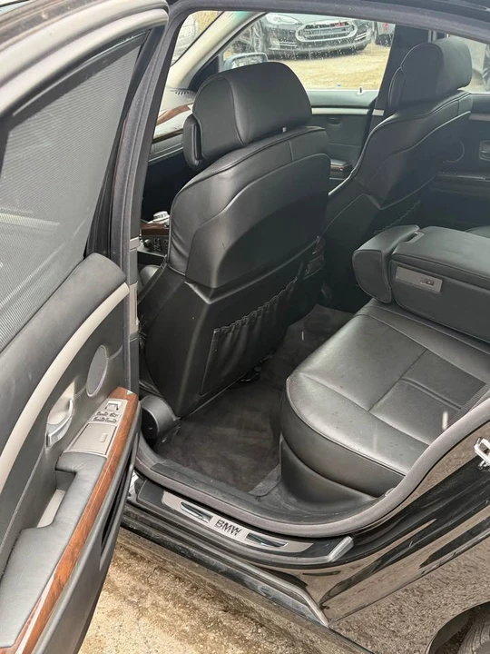 2007 BMW E65/E66 750i & 760i Sedan - Image 7 of 19