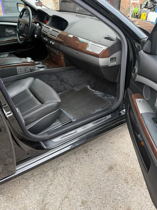 2007 BMW E65/E66 750i & 760i Sedan - Image 9 of 19