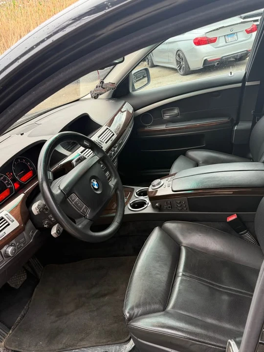 2007 BMW E65/E66 750i & 760i Sedan - Image 7 of 20