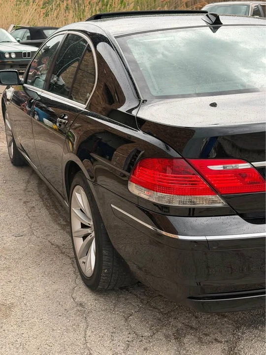 2007 BMW E65/E66 750i & 760i Sedan - Image 3 of 20