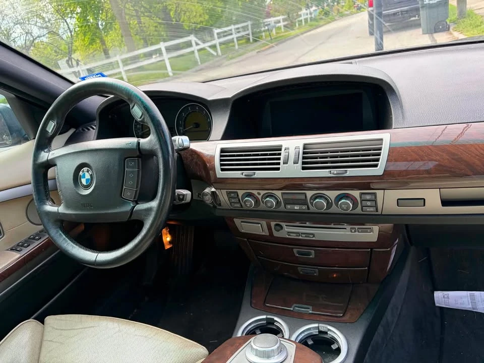 2007 BMW E65/E66 750i & 760i Sedan - Image 6 of 6