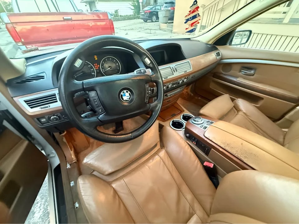 2007 BMW E65/E66 750i & 760i Sedan - Image 5 of 6