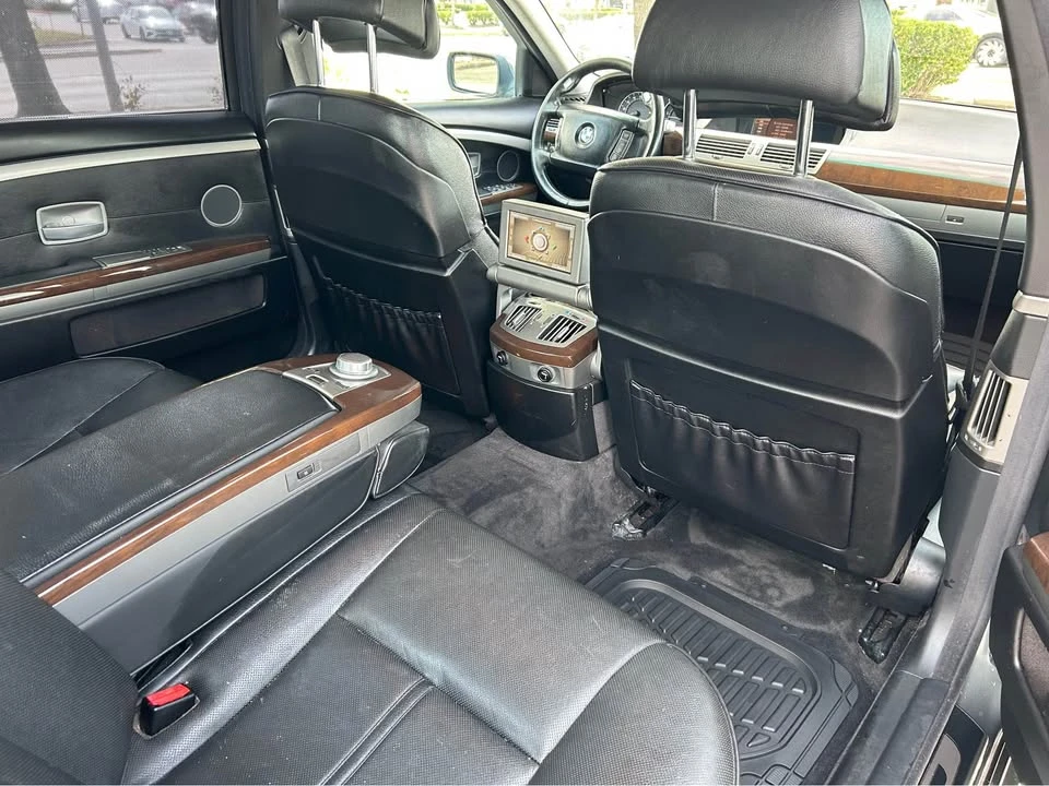 2007 BMW E65/E66 750i & 760i Sedan - Image 13 of 18