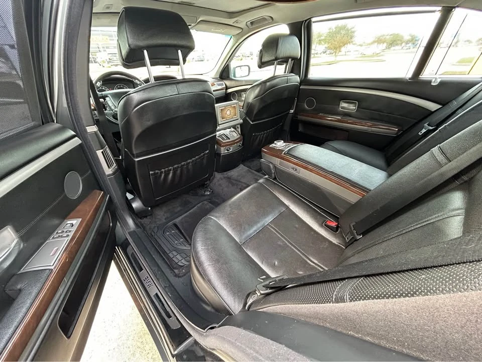 2007 BMW E65/E66 750i & 760i Sedan - Image 16 of 18