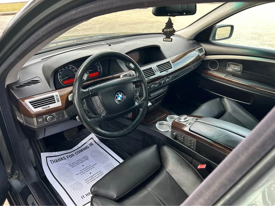 2007 BMW E65/E66 750i & 760i Sedan - Image 8 of 18