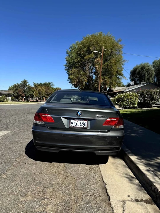 2007 BMW E65/E66 750i & 760i Sedan - Image 5 of 11