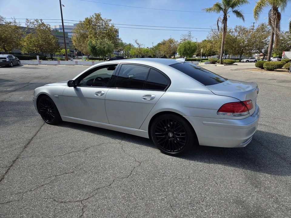 2007 BMW E65/E66 750i & 760i Sedan - Image 6 of 19
