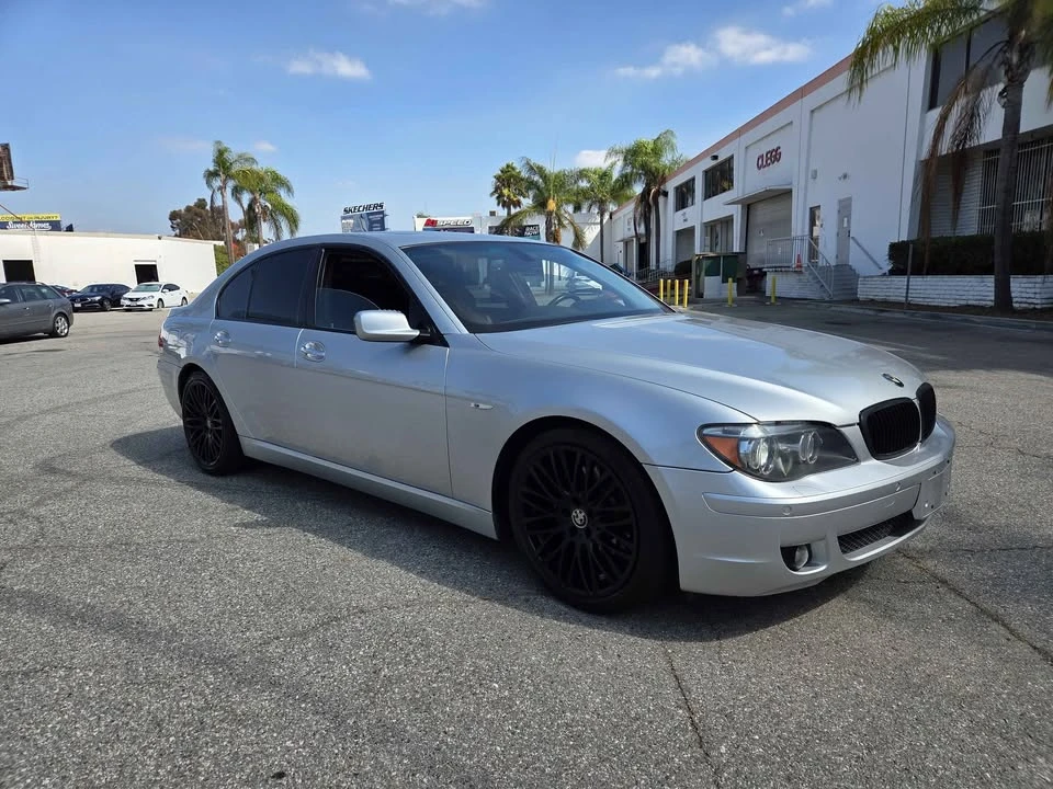 2007 BMW E65/E66 750i & 760i Sedan - Image 5 of 19